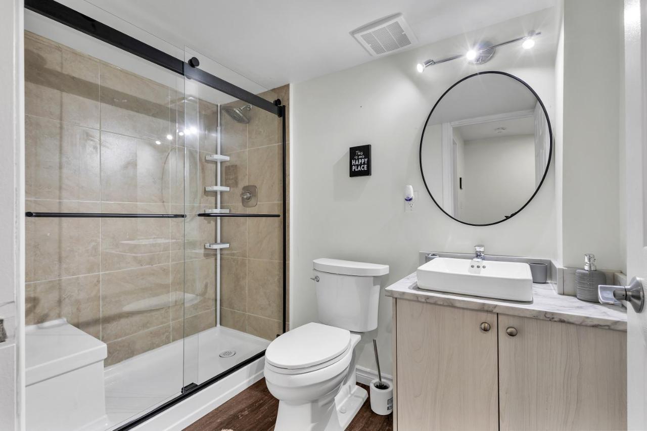 Modern 1 Bedroom + Den In Cambridge Dış mekan fotoğraf