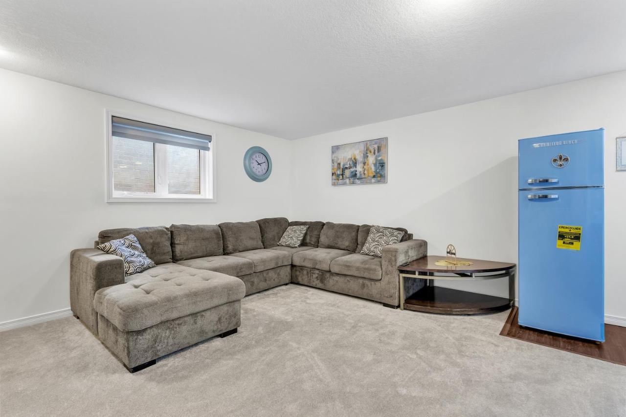 Modern 1 Bedroom + Den In Cambridge Dış mekan fotoğraf