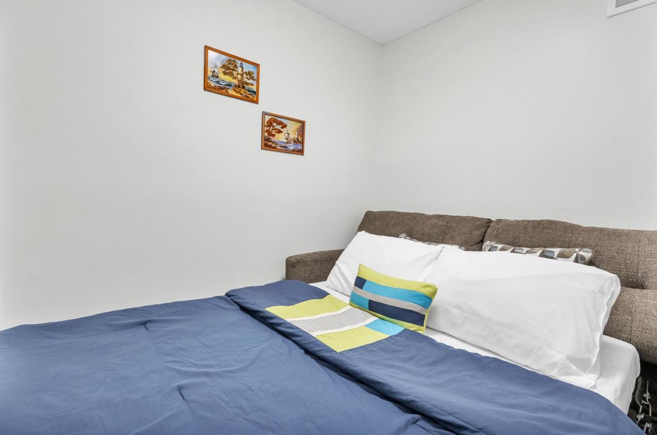 Modern 1 Bedroom + Den In Cambridge Dış mekan fotoğraf